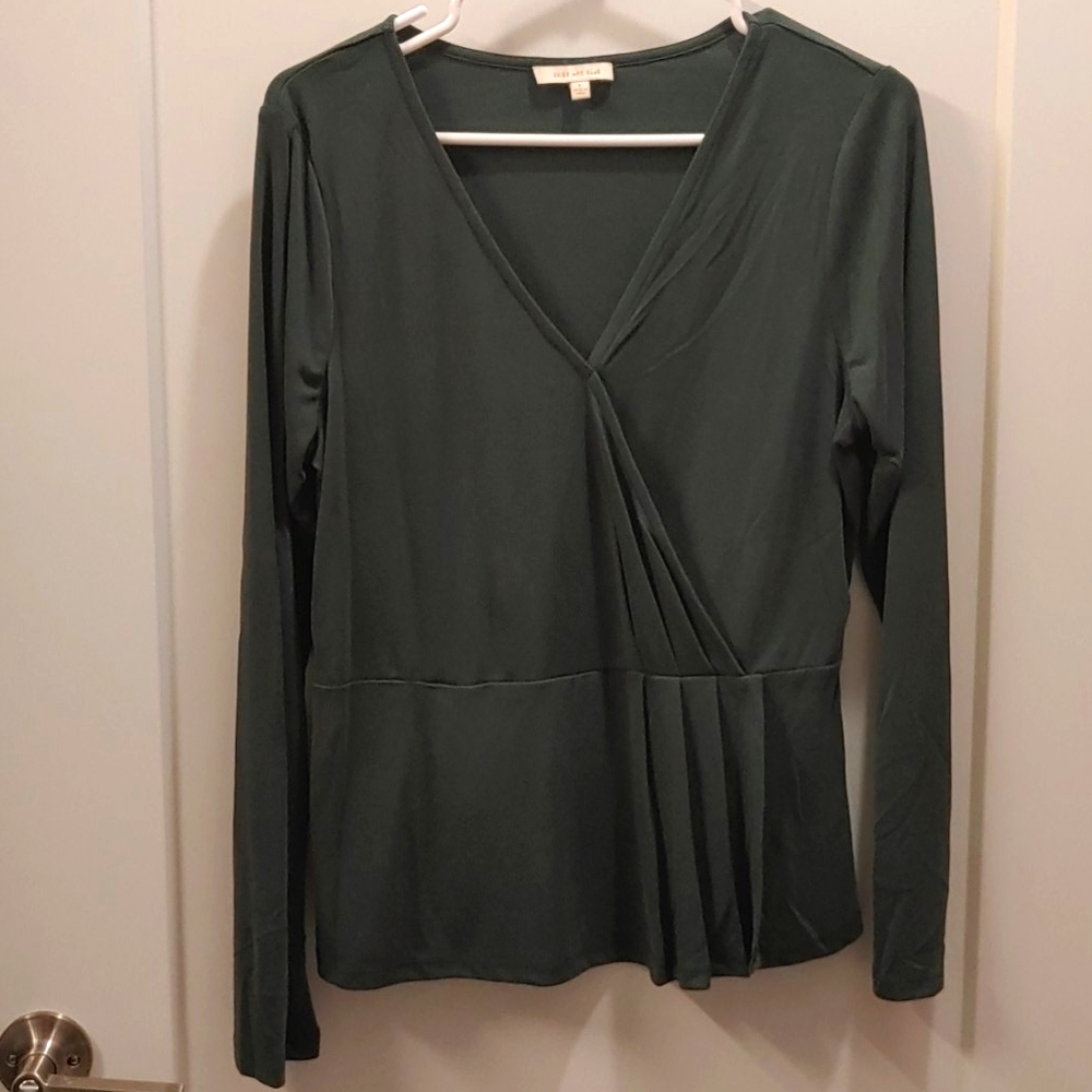 Long Sleeve top